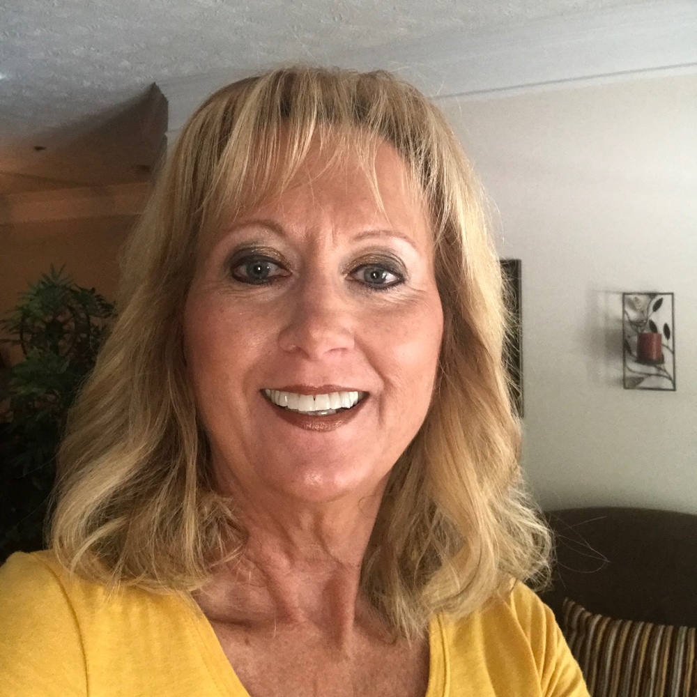 Meet your Posher, Posh